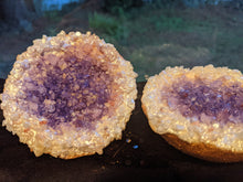 Load image into Gallery viewer, Geode Bath Bombs - Peaches and Pearls Eureka