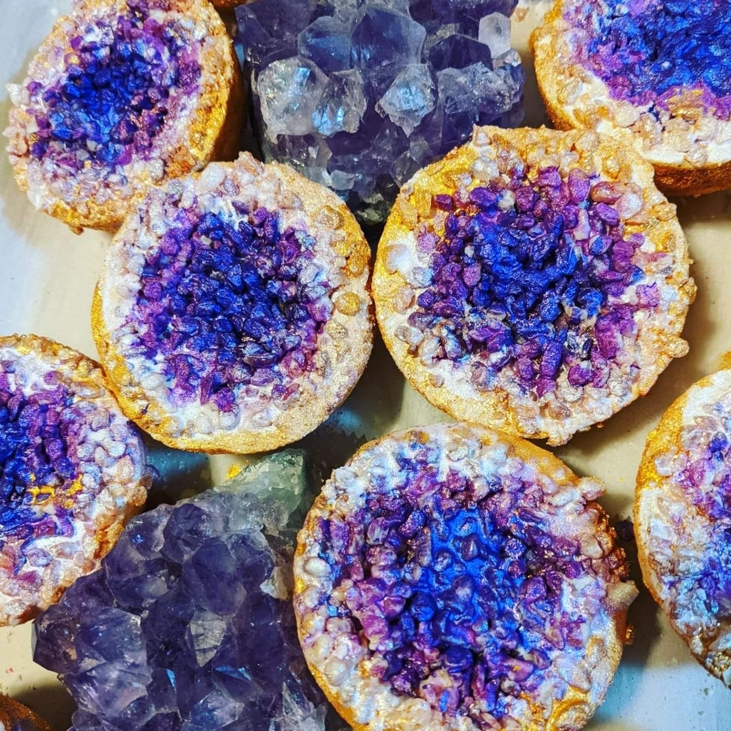 Geode Bath Bombs - Peaches and Pearls Eureka