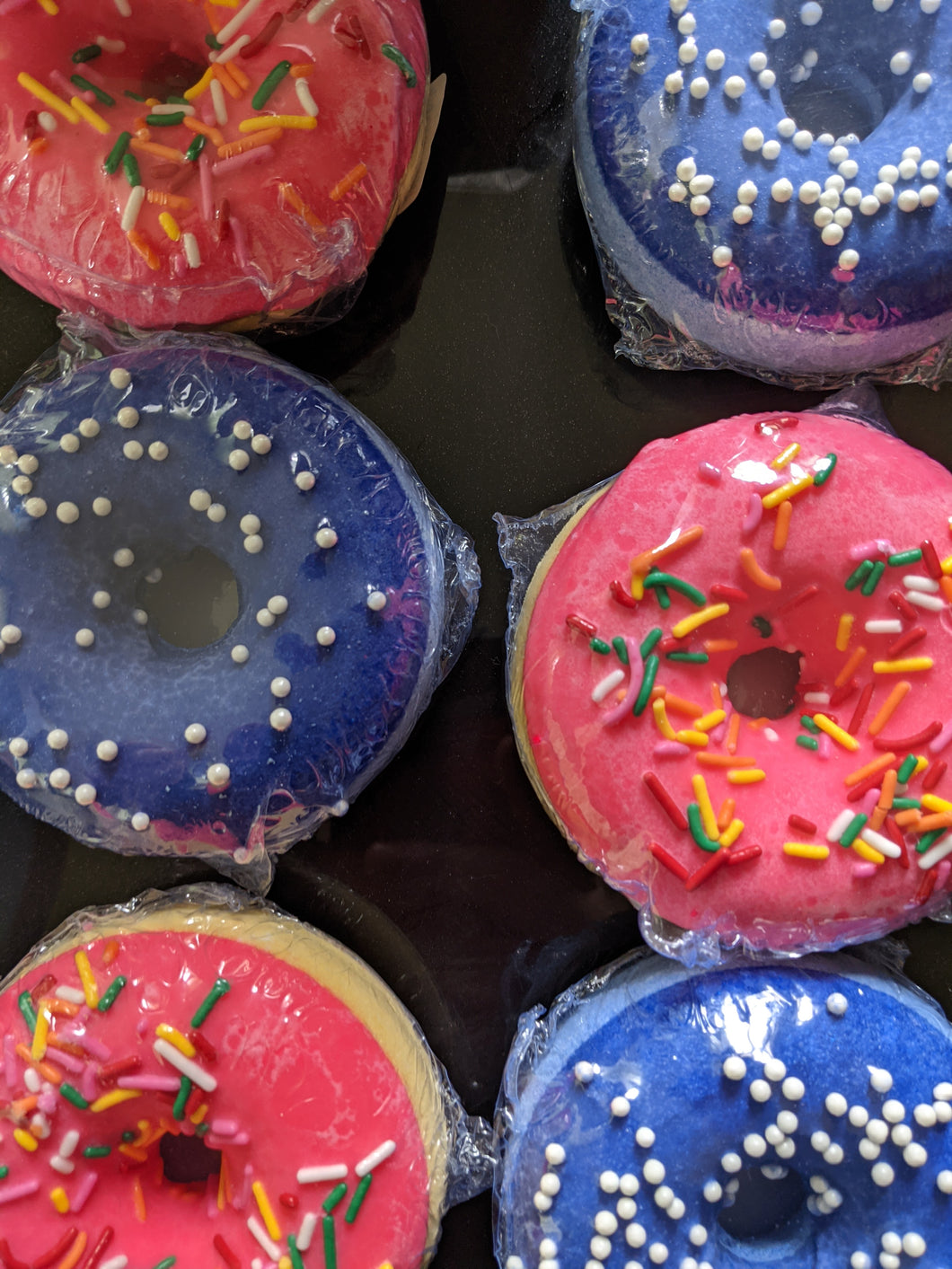 Donut Bath Bomb - Peaches and Pearls Eureka